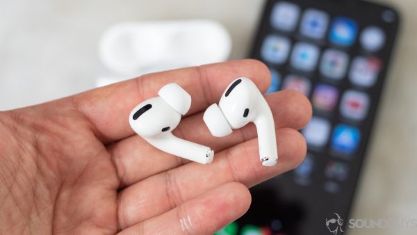 Apple AirPods Pro 11