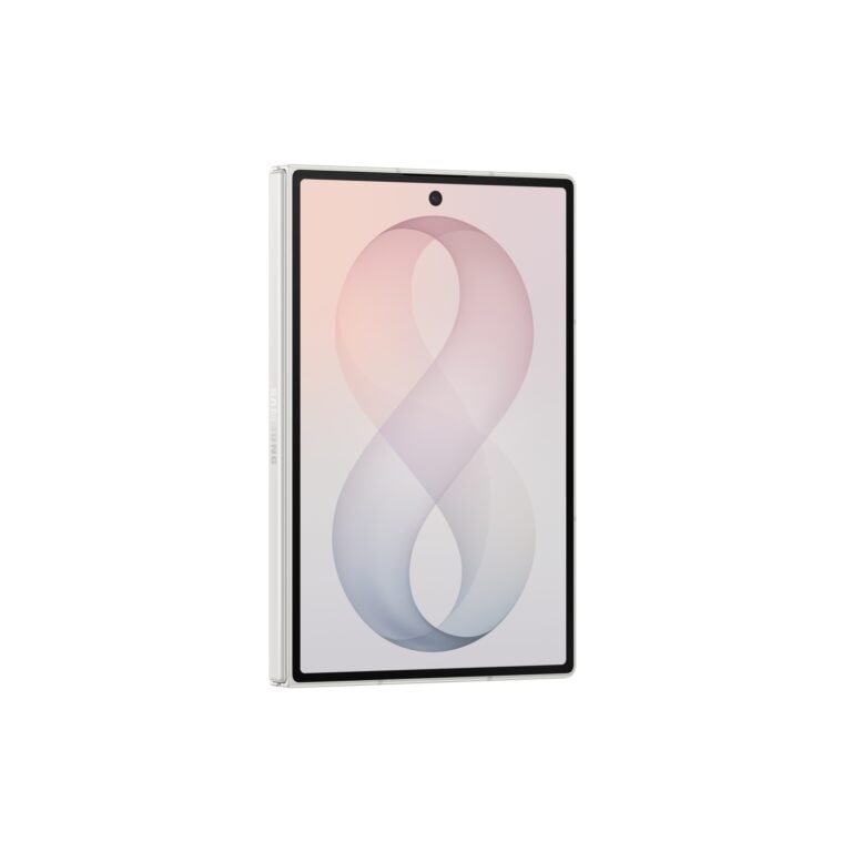 Galaxy_Z_Fold8_02_FrontL30_Cream