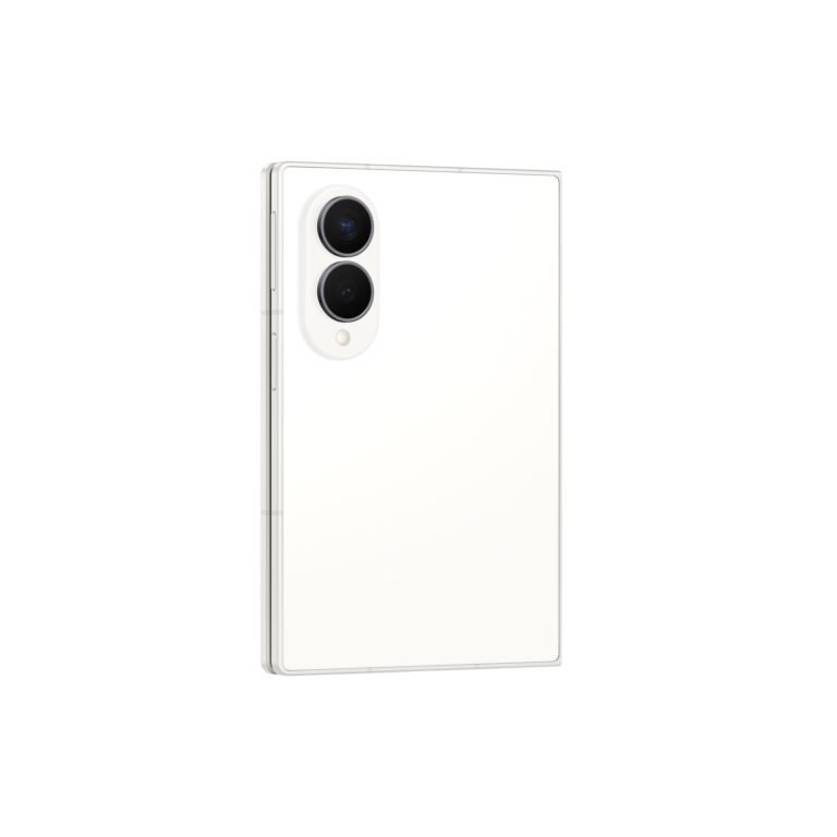 Galaxy_Z_Fold8_04_BackL30_Cream